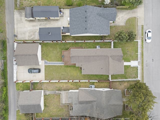 77 Donelson St, Nashville, TN 37210