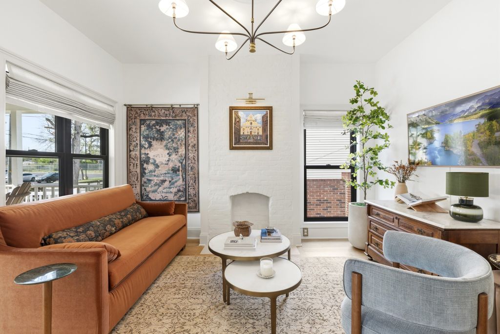 77 Donelson St, Nashville, TN 37210