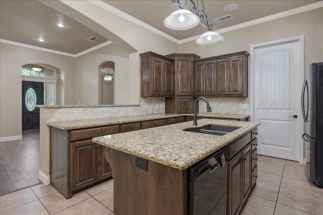 7403 NEW ENGLAND Parkway, Amarillo, TX 79119