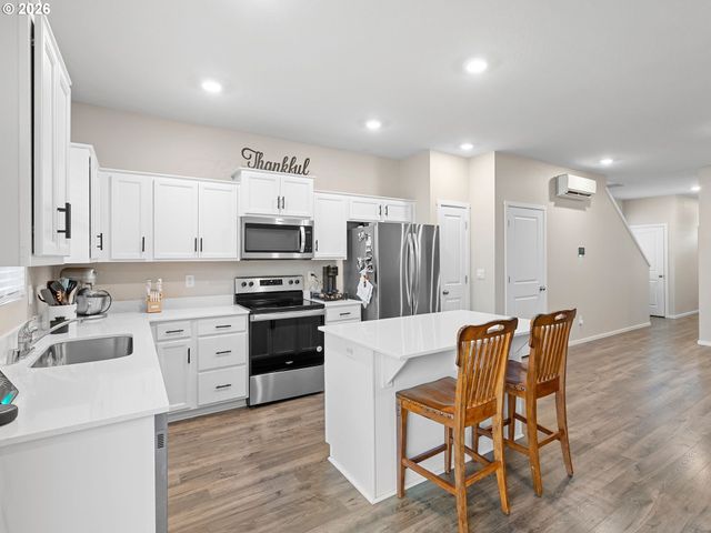 13721 Ne 66TH Way, Vancouver, WA 98682