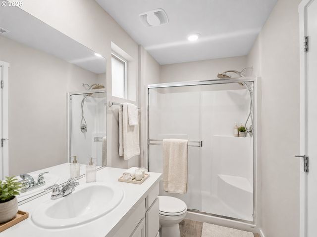 13721 Ne 66TH Way, Vancouver, WA 98682