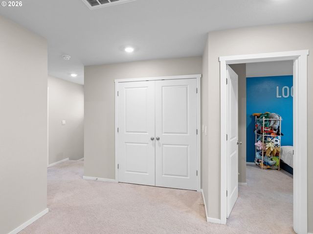 13721 Ne 66TH Way, Vancouver, WA 98682