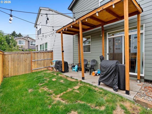 13721 Ne 66TH Way, Vancouver, WA 98682