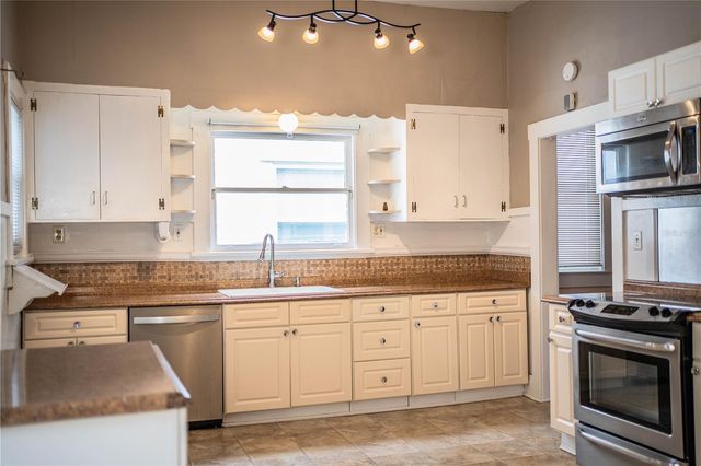 1919 W NORTH A STREET, Tampa, FL 33606