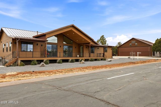 2344 HELLCAT Circle, Overgaard, AZ 85933