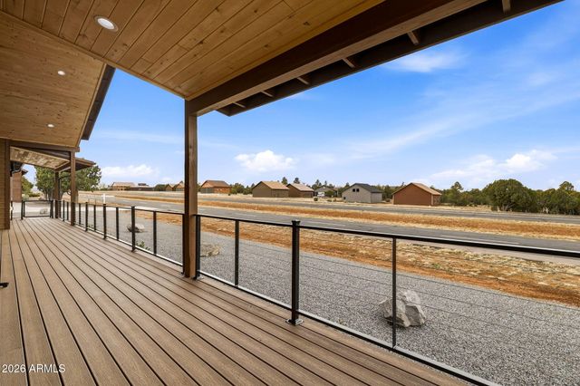 2344 HELLCAT Circle, Overgaard, AZ 85933