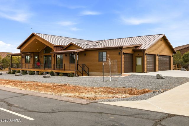 2344 HELLCAT Circle, Overgaard, AZ 85933