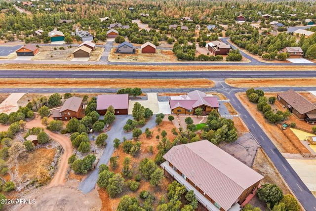 2344 HELLCAT Circle, Overgaard, AZ 85933