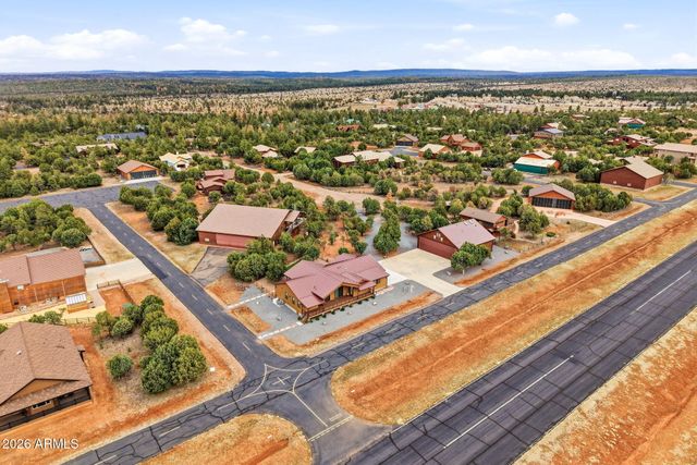 2344 HELLCAT Circle, Overgaard, AZ 85933