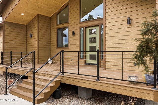 2344 HELLCAT Circle, Overgaard, AZ 85933