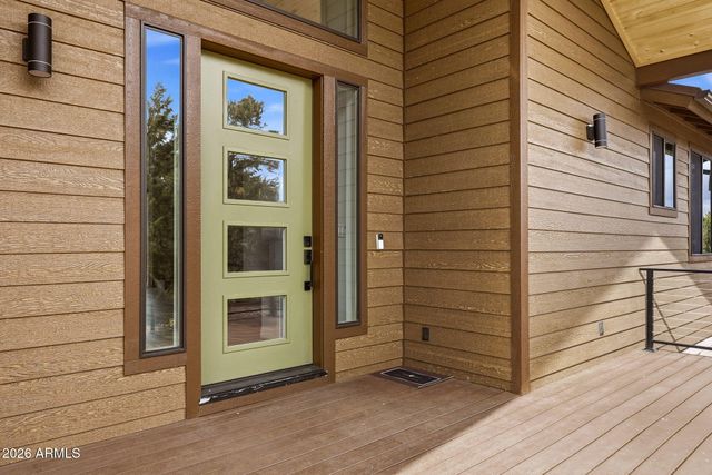 2344 HELLCAT Circle, Overgaard, AZ 85933