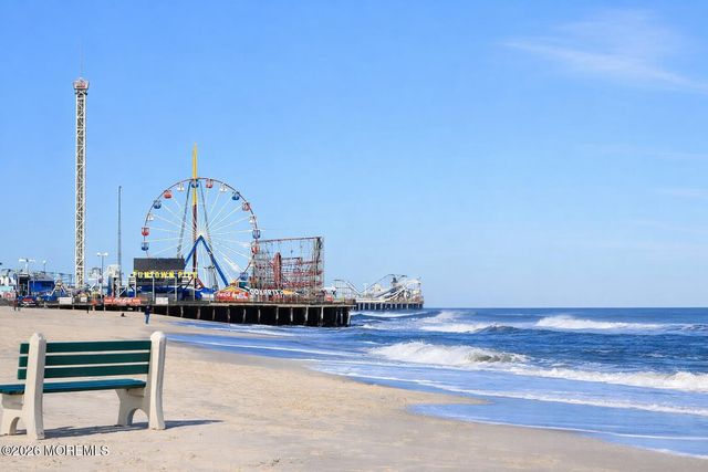 13 Decatur Avenue C, Seaside Park, NJ 08752