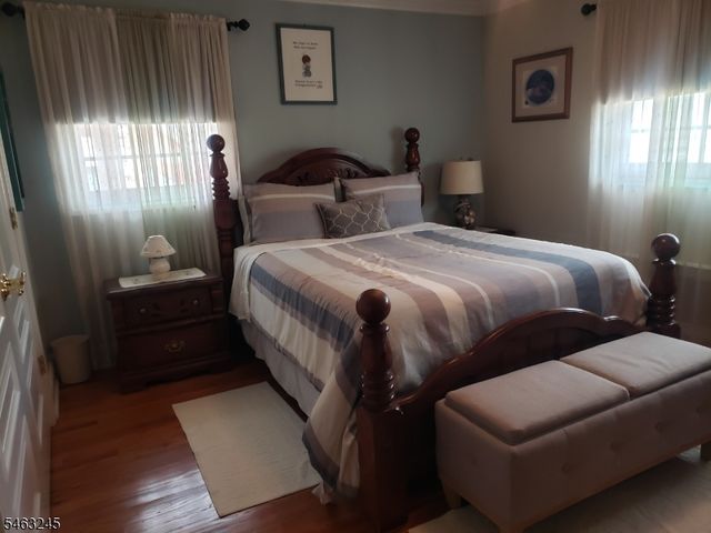 111 W Munsell Ave, Linden City, NJ 07036