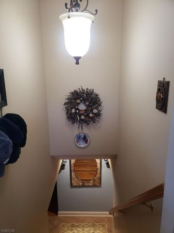 111 W Munsell Ave, Linden City, NJ 07036
