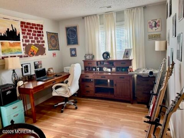 1811 Waters Edge Drive, Toms River, NJ 08753