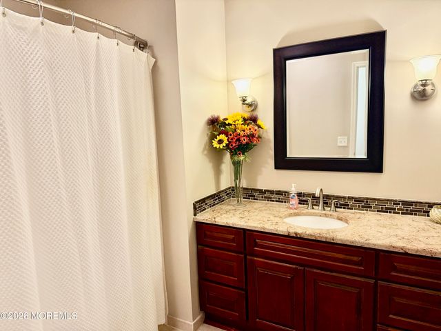 1811 Waters Edge Drive, Toms River, NJ 08753