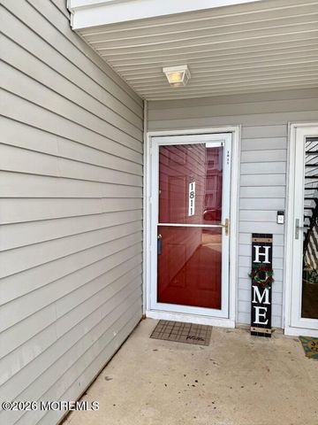 1811 Waters Edge Drive, Toms River, NJ 08753