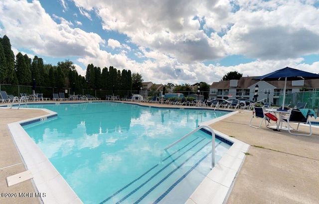 1811 Waters Edge Drive, Toms River, NJ 08753