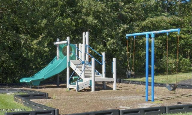 1811 Waters Edge Drive, Toms River, NJ 08753