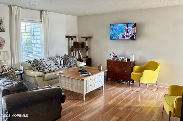 1811 Waters Edge Drive, Toms River, NJ 08753