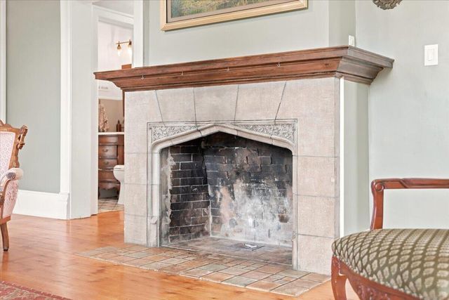 331 PARK Avenue, Council Bluffs, IA 51503