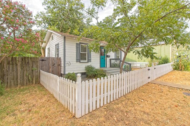 206 E 6th ST, Georgetown, TX 78626