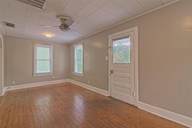 206 E 6th ST, Georgetown, TX 78626