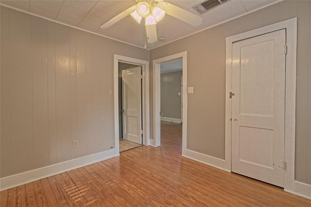 206 E 6th ST, Georgetown, TX 78626