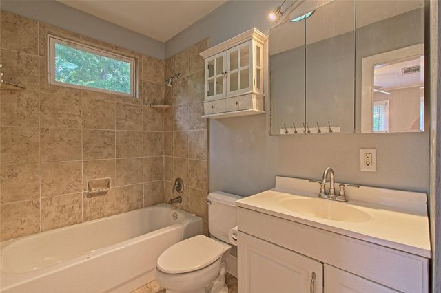 206 E 6th ST, Georgetown, TX 78626