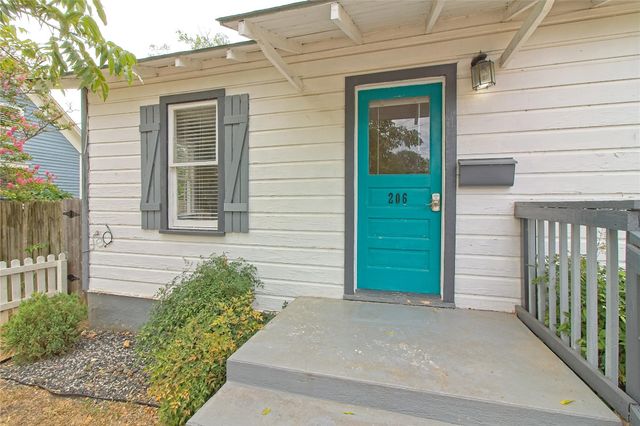 206 E 6th ST, Georgetown, TX 78626