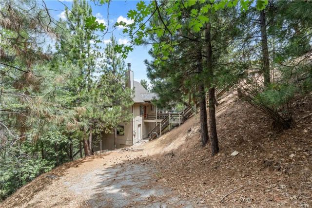 1334 St Anton, Lake Arrowhead, CA 92352