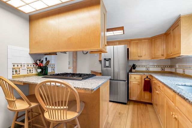 50 Kendall Rd, Lexington, MA 02421