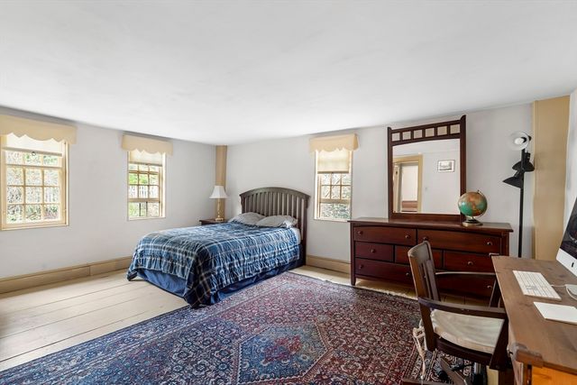50 Kendall Rd, Lexington, MA 02421