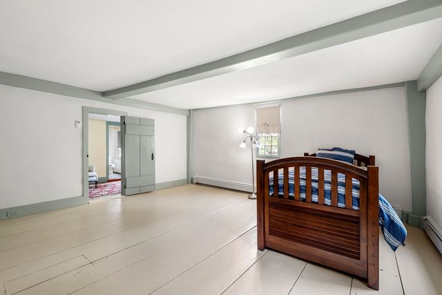 50 Kendall Rd, Lexington, MA 02421