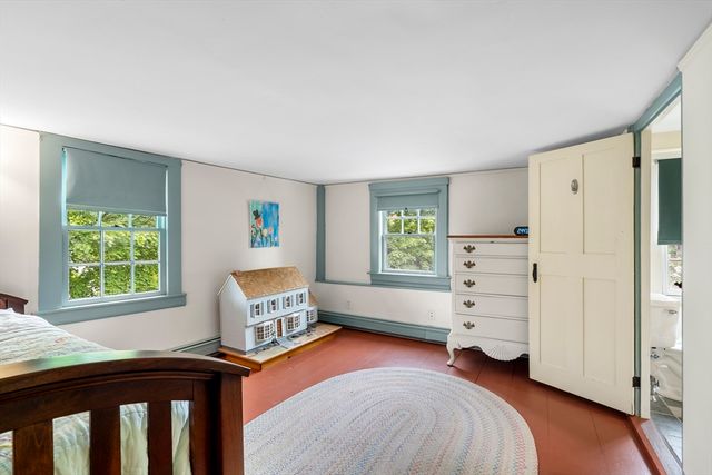 50 Kendall Rd, Lexington, MA 02421
