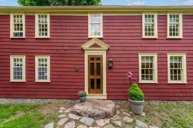 50 Kendall Rd, Lexington, MA 02421