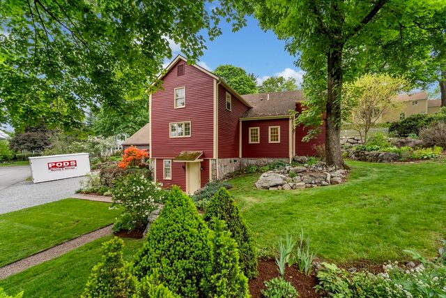 50 Kendall Rd, Lexington, MA 02421