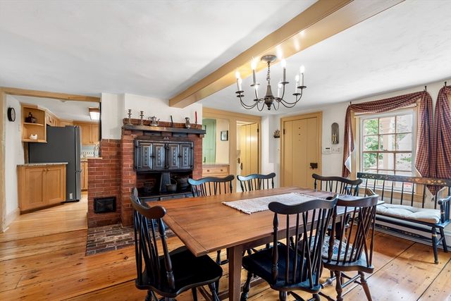 50 Kendall Rd, Lexington, MA 02421