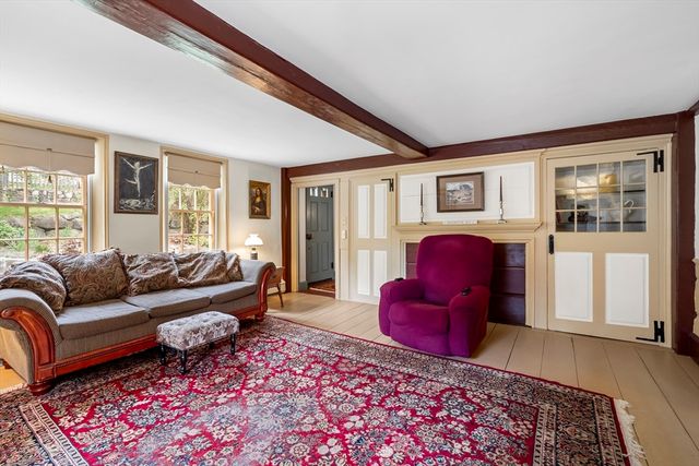 50 Kendall Rd, Lexington, MA 02421