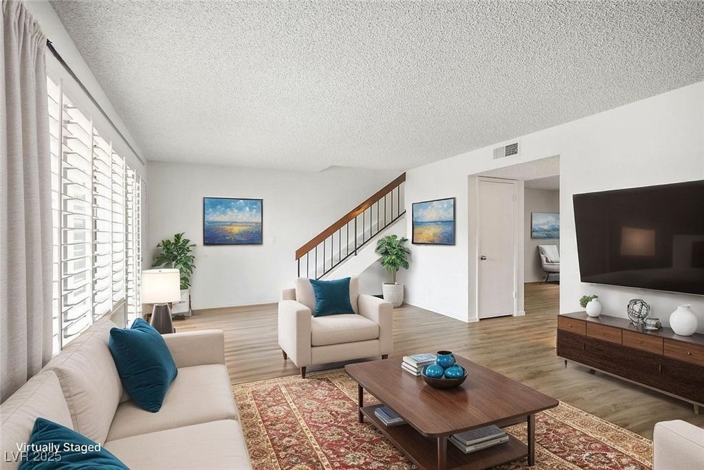 4567 Kenmare Way, Las Vegas, NV 89121