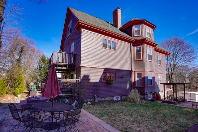 46 Lombard Terrace 46, Arlington, MA 02476