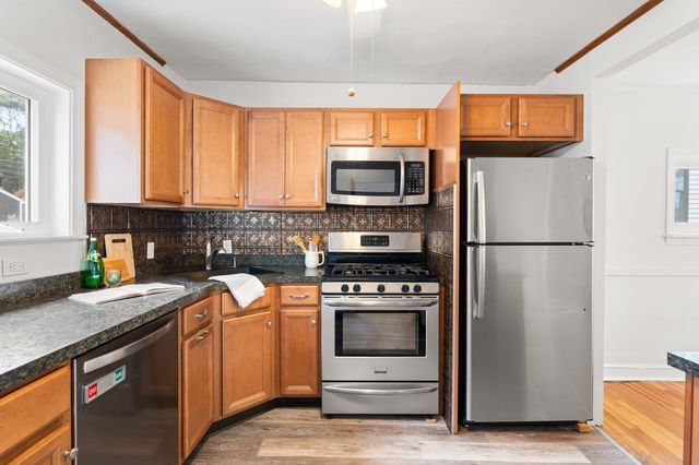 94 Hibbert St, Arlington, MA 02476