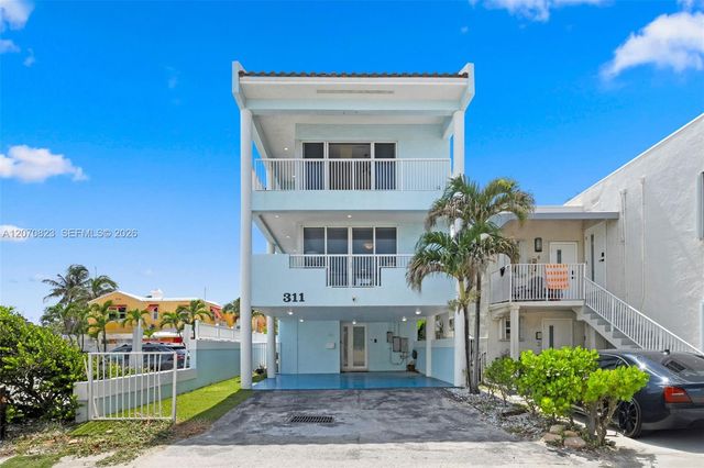 311 N Surf Road, Hollywood, FL 33019