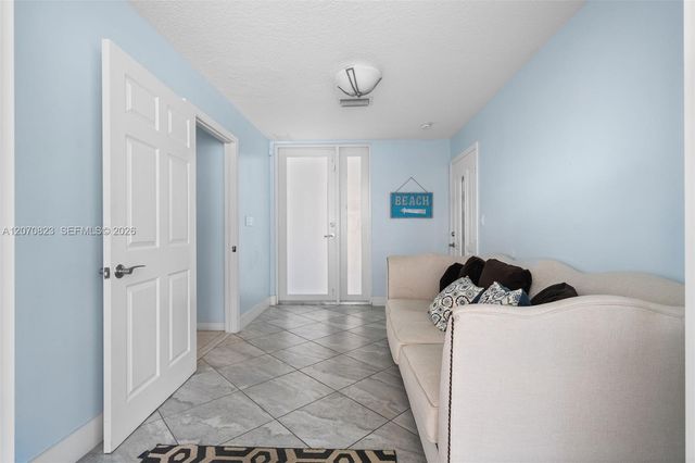 311 N Surf Road, Hollywood, FL 33019
