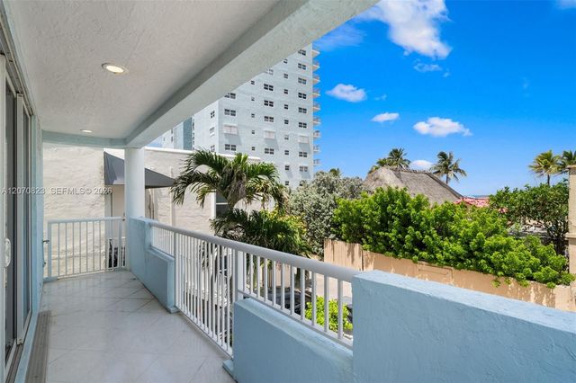 311 N Surf Road, Hollywood, FL 33019