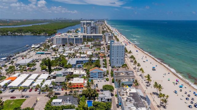 311 N Surf Road, Hollywood, FL 33019
