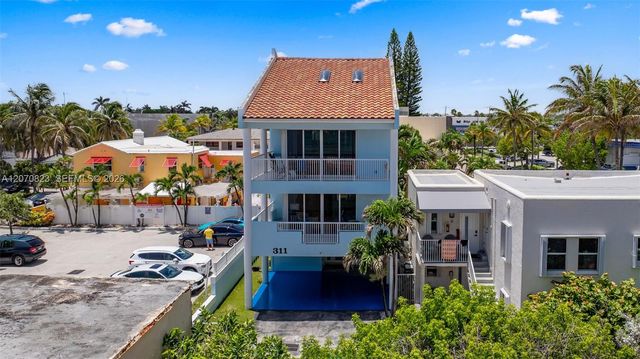 311 N Surf Road, Hollywood, FL 33019