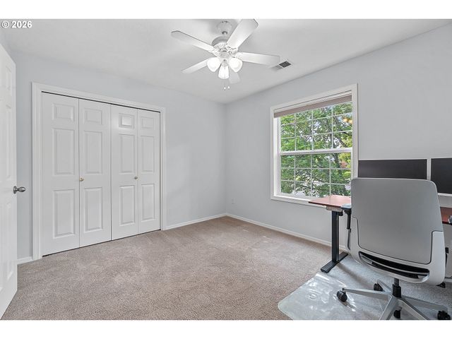 2494 Ne ESTATE Dr, Hillsboro, OR 97124