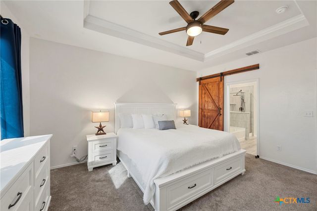 2838 Ridge Berry Road, New Braunfels, TX 78130