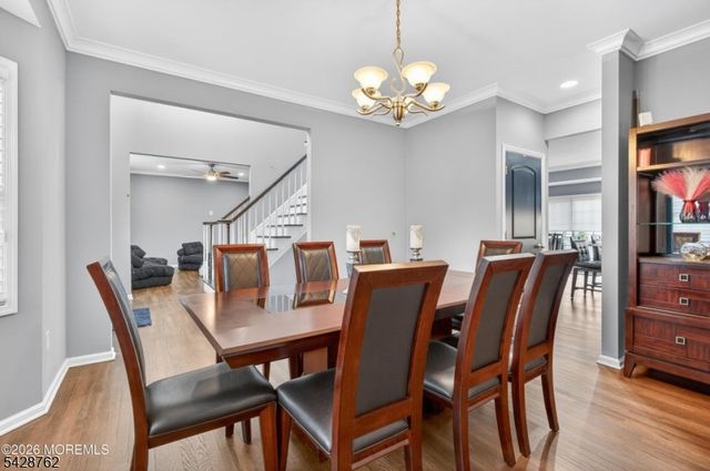 5 Selma Ln, Hazlet Twp., NJ 07730